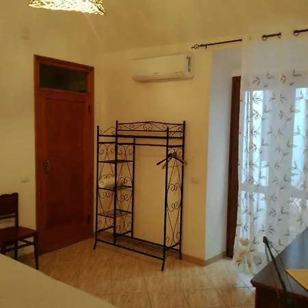 Zia Amalia Asfodelo アルゲーロ