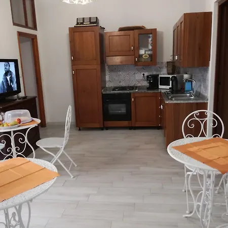 Zia Amalia Asfodelo 3*