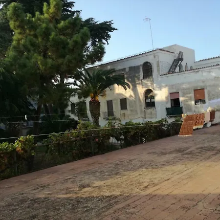 Zia Amalia Asfodelo Guest house 2*
